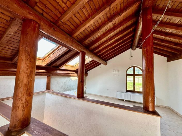 Image No.21-4 Bed House for sale