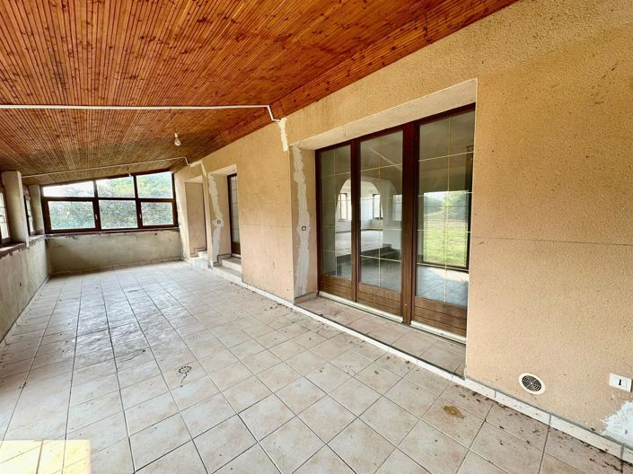 Image No.8-4 Bed House for sale