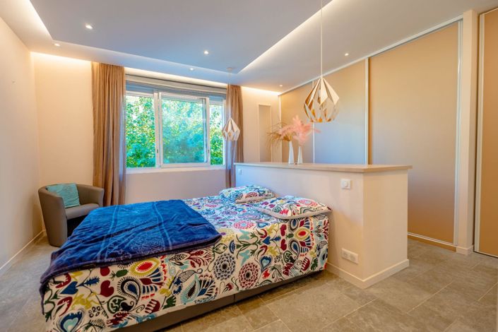 Image No.4-2 Bed Apartment for sale