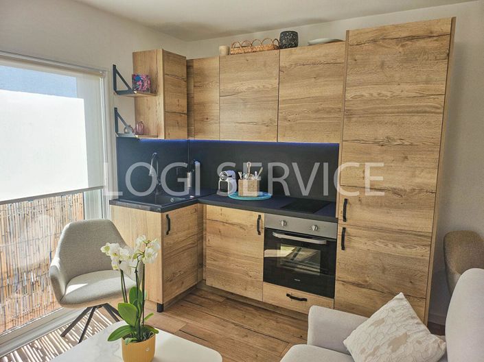 Image No.2-Appartement de 1 chambre à vendre à Grimaud