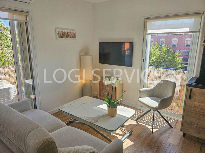 Image No.3-Appartement de 1 chambre à vendre à Grimaud