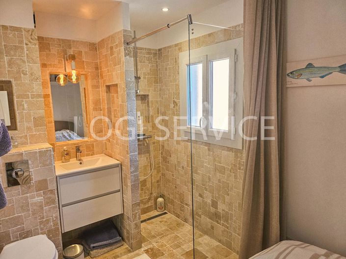 Image No.6-Appartement de 1 chambre à vendre à Grimaud