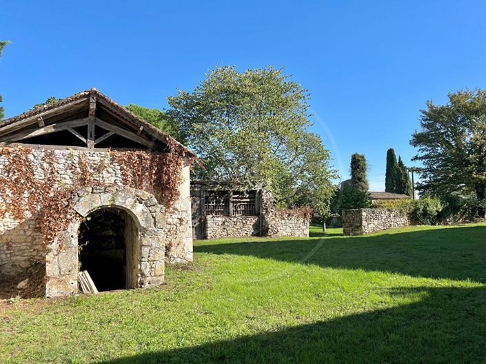 Image No.15-5 Bed House for sale