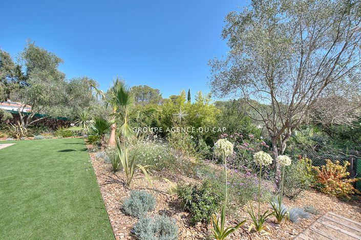 Image No.12-Maison de 5 chambres à vendre à Saint-Raphael