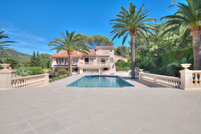 Image No.9-Maison de 5 chambres à vendre à Saint-Raphael