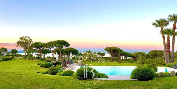 Image No.2-Maison de 9 chambres à vendre à Ramatuelle