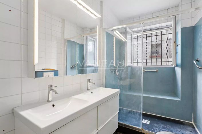 Image No.10-3 Bed House for sale