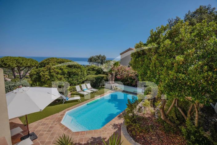 Image No.11-4 Bed House for sale