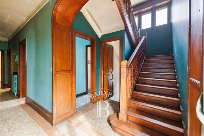 Image No.14-7 Bed House for sale