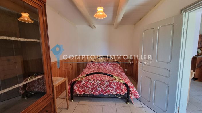 Image No.12-5 Bed House for sale