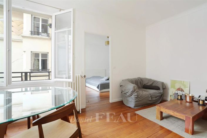 Image No.10-2 Bed Apartment for sale