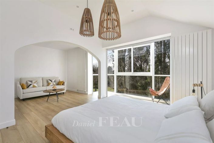 Image No.13-4 Bed House for sale