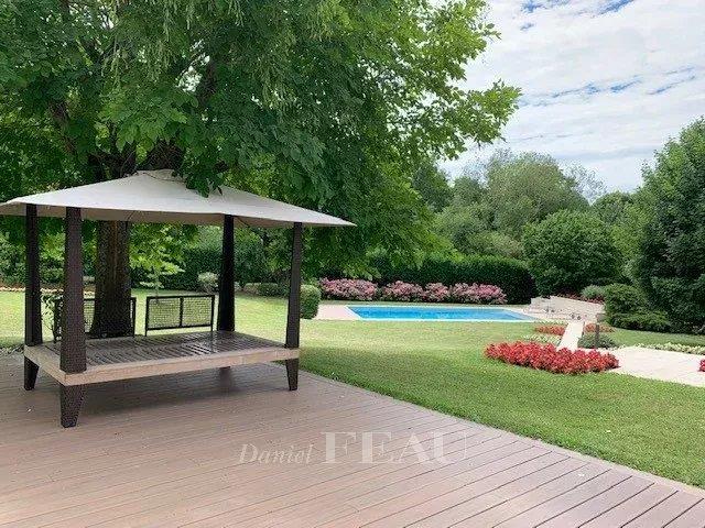 Image No.18-4 Bed House for sale