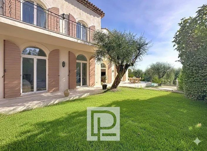 Image No.13-7 Bed House for sale