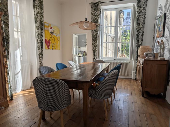 Image No.9-7 Bed House for sale