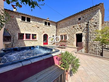 Maison de 4 chambres à vendre à Saint-Mathieu-de-Tréviers