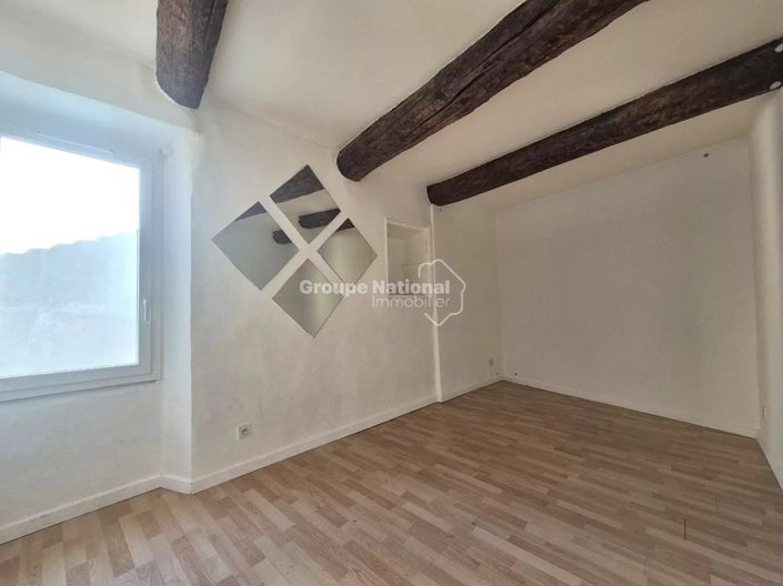 Image No.6-2 Bed House for sale