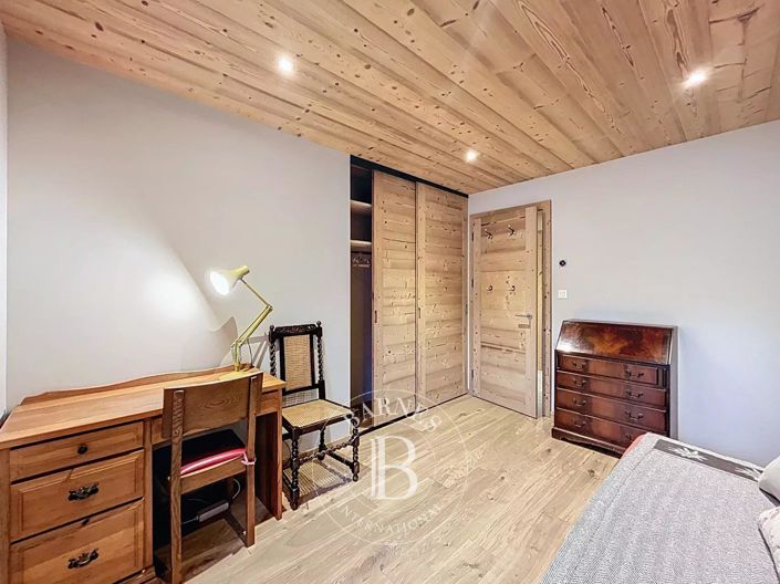 Image No.17-3 Bed Apartment for sale