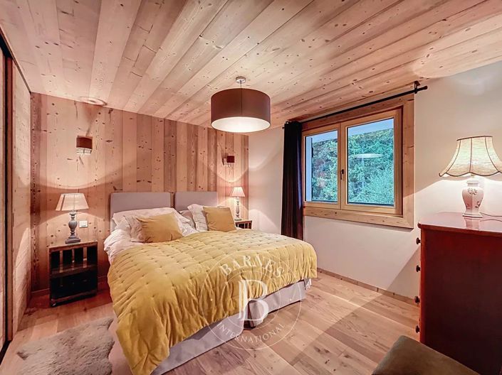 Image No.21-3 Bed Apartment for sale