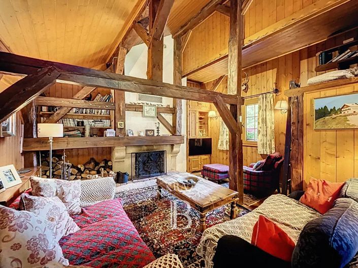 Image No.3-6 Bed House for sale