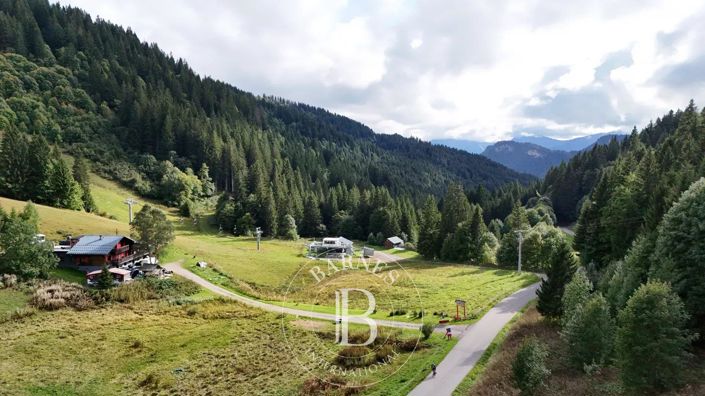 Image No.7-6 Bed House for sale