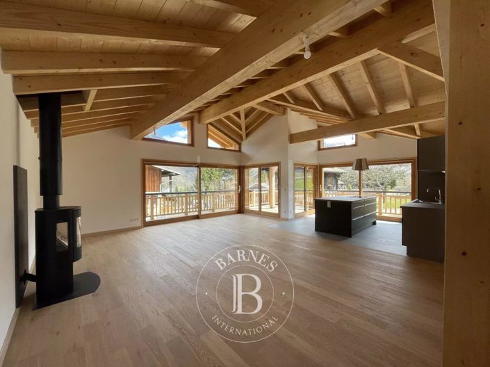 Image No.2-Maison de 4 chambres à vendre à Essert-Romand