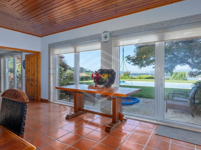 Image No.33-7 Bed House for sale