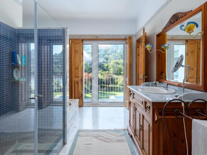 Image No.47-7 Bed House for sale