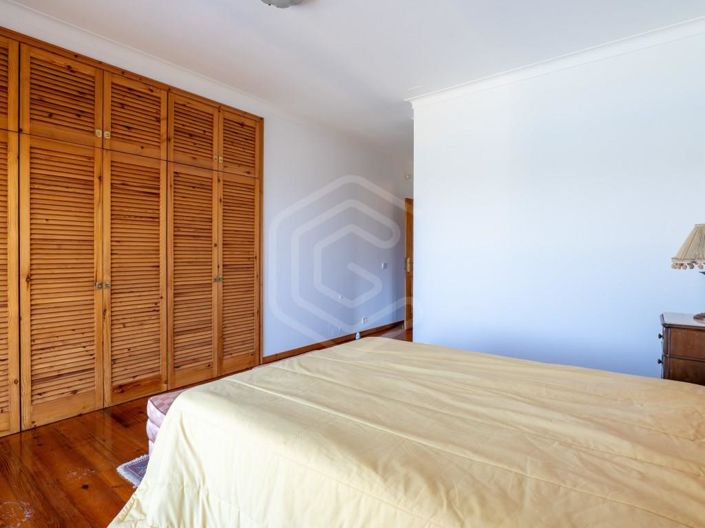 Image No.56-7 Bed House for sale