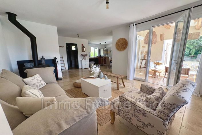 Image No.6-Maison de 4 chambres à vendre à La Garde-Freinet