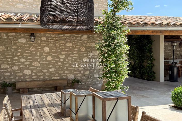 Image No.4-5 Bed House for sale