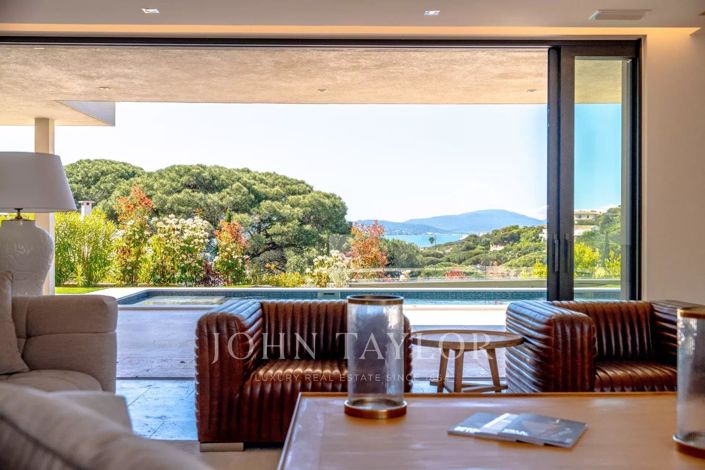 Image No.4-Maison de 4 chambres à vendre à Sainte-Maxime