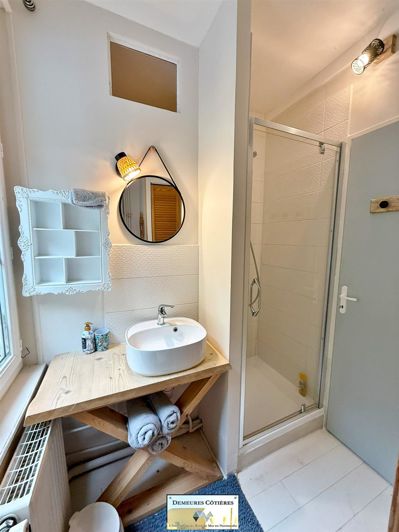 Image No.14-4 Bed House for sale