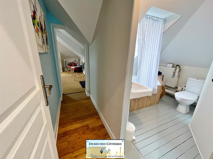 Image No.25-4 Bed House for sale