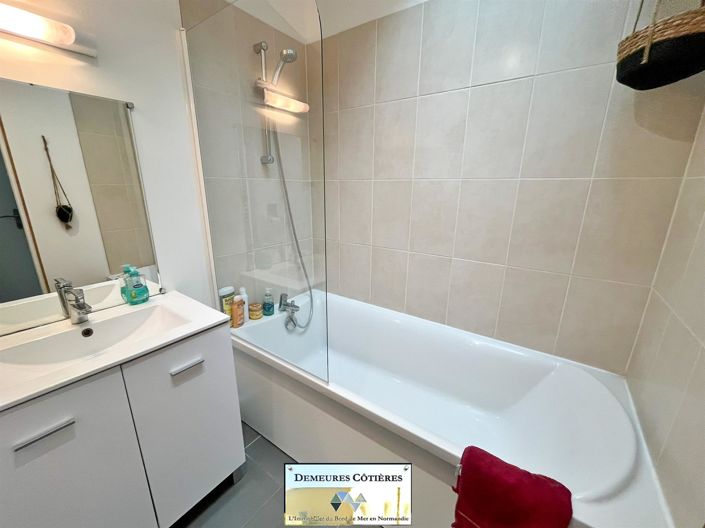 Image No.27-4 Bed House for sale