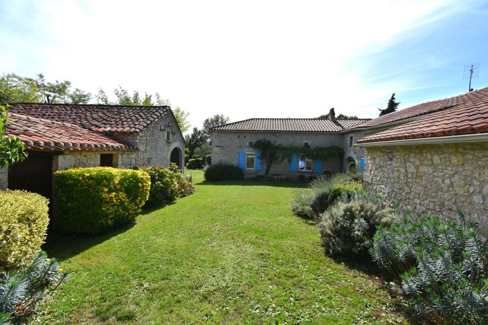 Image No.22-3 Bed House for sale