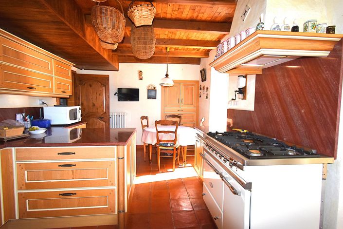 Image No.7-3 Bed House for sale