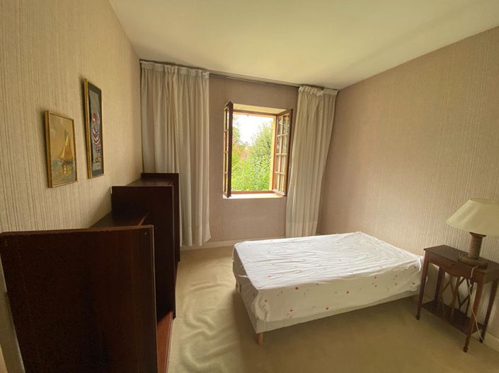 Image No.6-3 Bed House for sale