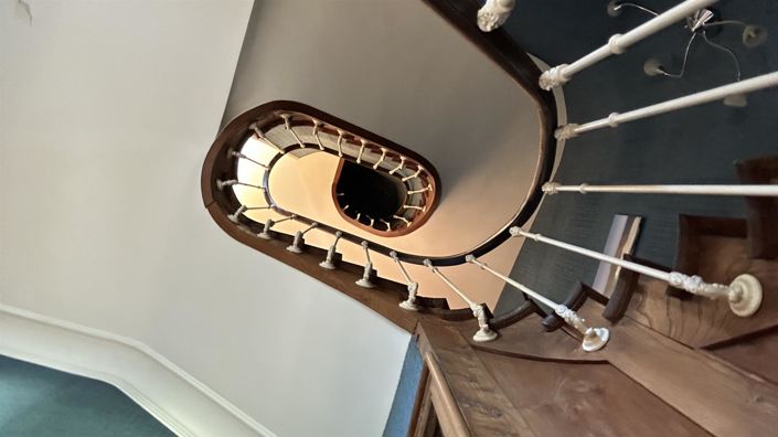 Image No.12-7 Bed House for sale