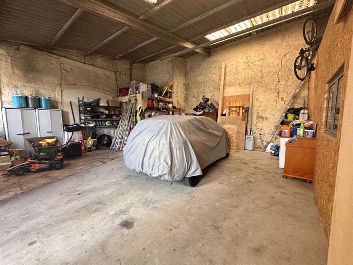 Image No.22-7 Bed House for sale