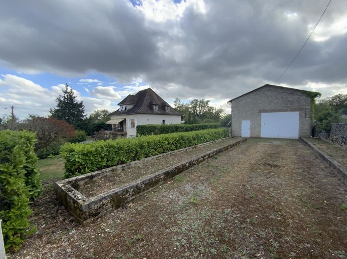 Image No.17-4 Bed House for sale