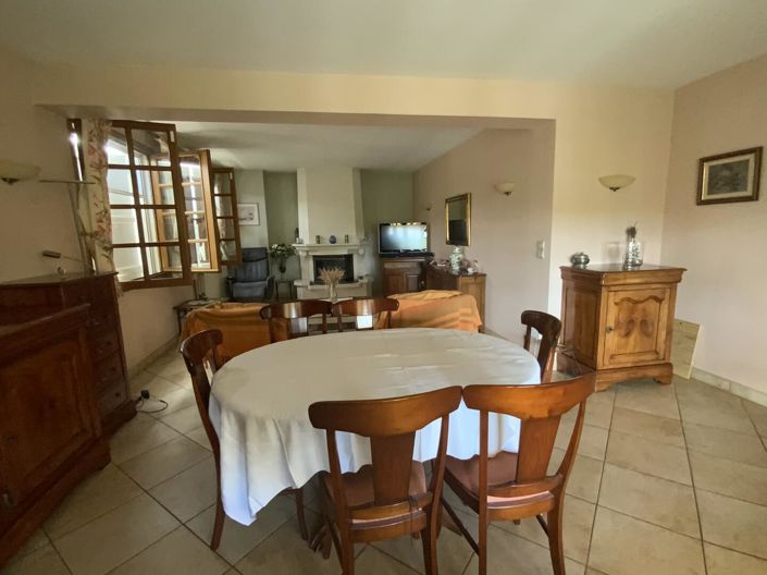 Image No.5-4 Bed House for sale