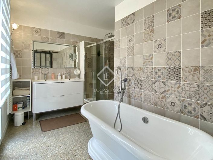 Image No.7-3 Bed House for sale