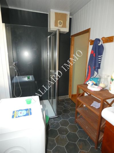 Image No.22-5 Bed House for sale