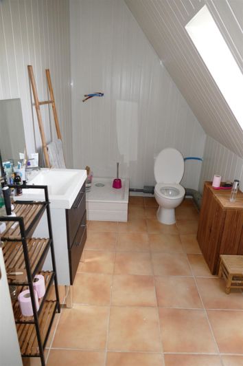 Image No.17-5 Bed House for sale