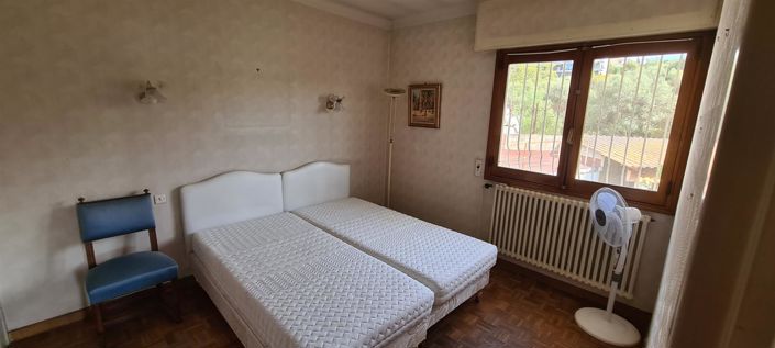 Image No.4-5 Bed House for sale