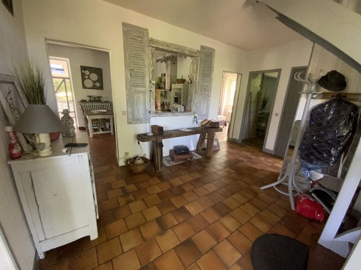 Image No.5-4 Bed House for sale