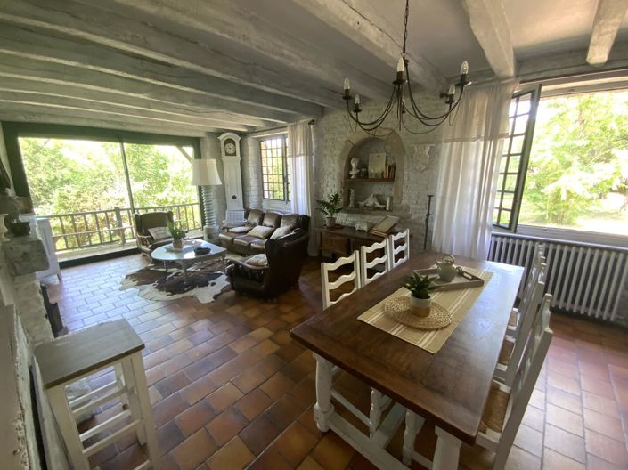 Image No.9-4 Bed House for sale