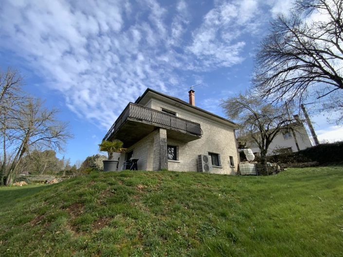 Image No.6-5 Bed House for sale