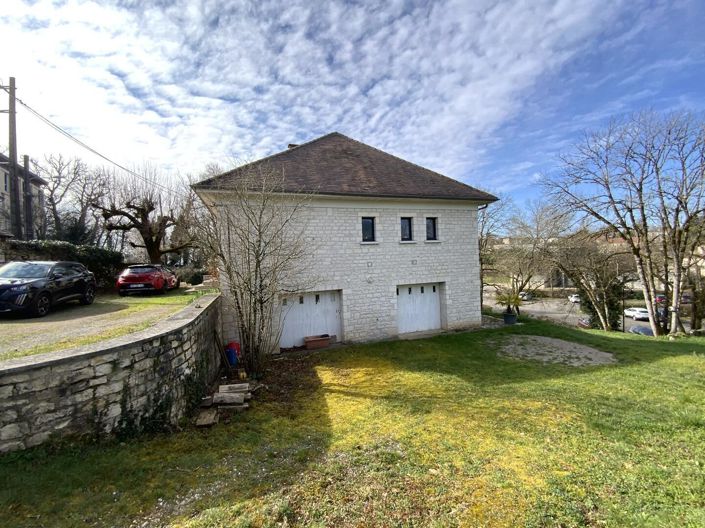 Image No.7-5 Bed House for sale